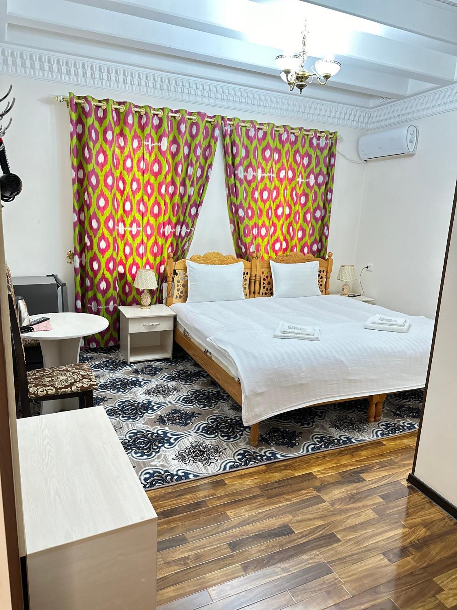 Hotel Mironshox Бухара Экстерьер фото