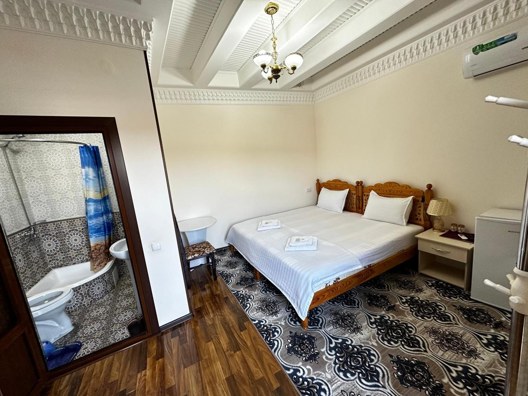 Hotel Mironshox Бухара Экстерьер фото