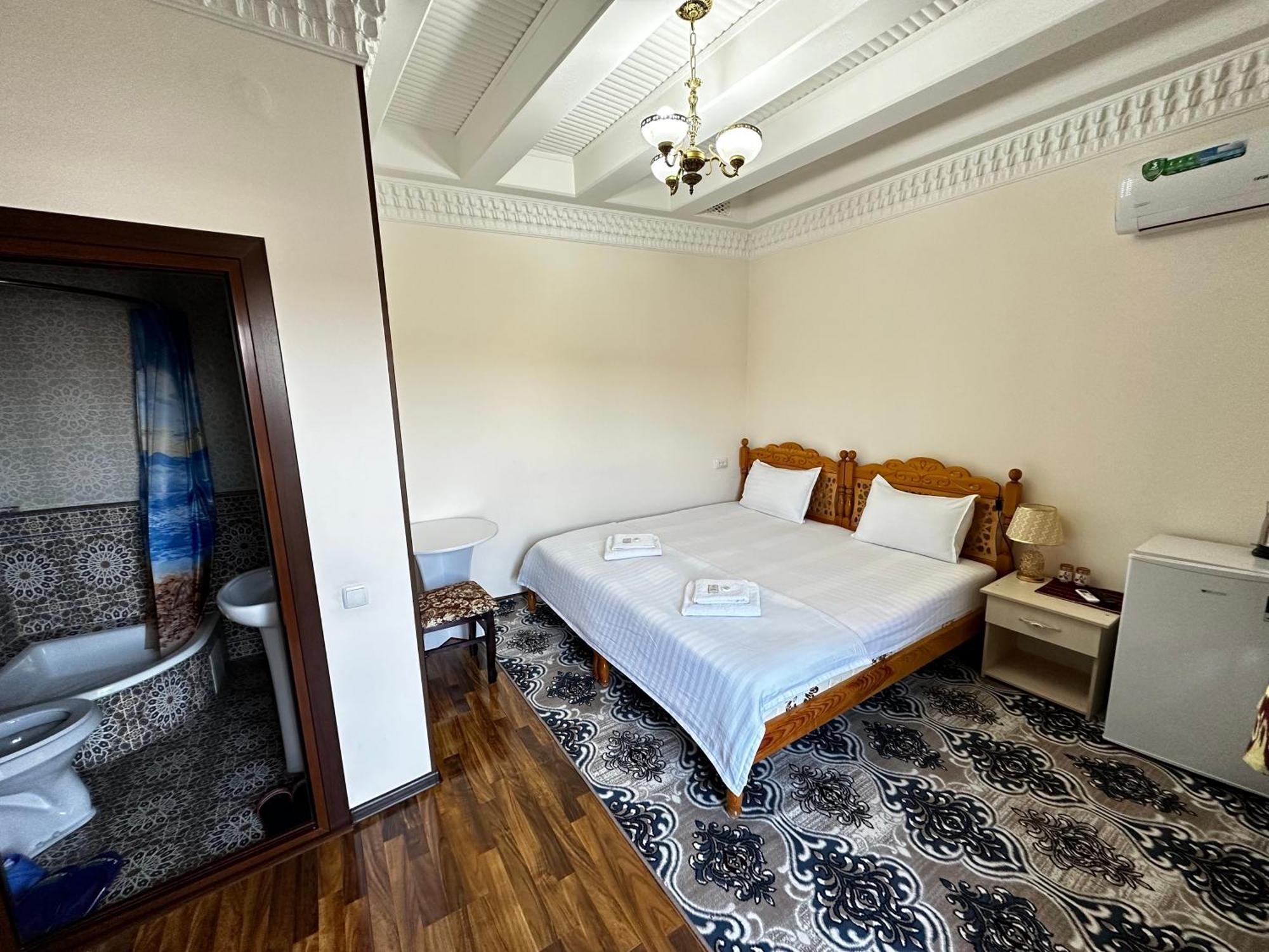 Hotel Mironshox Бухара Экстерьер фото