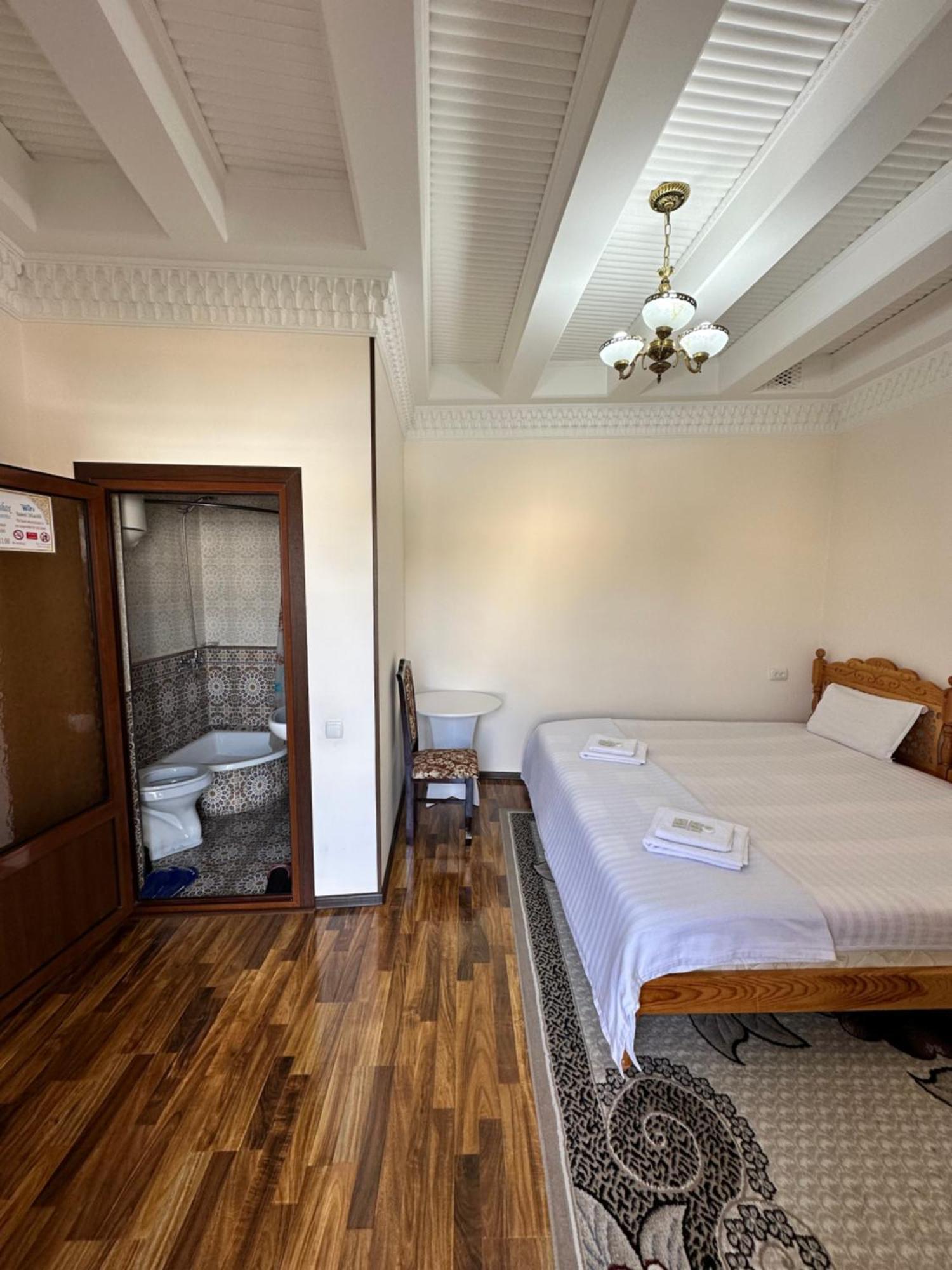 Hotel Mironshox Бухара Экстерьер фото