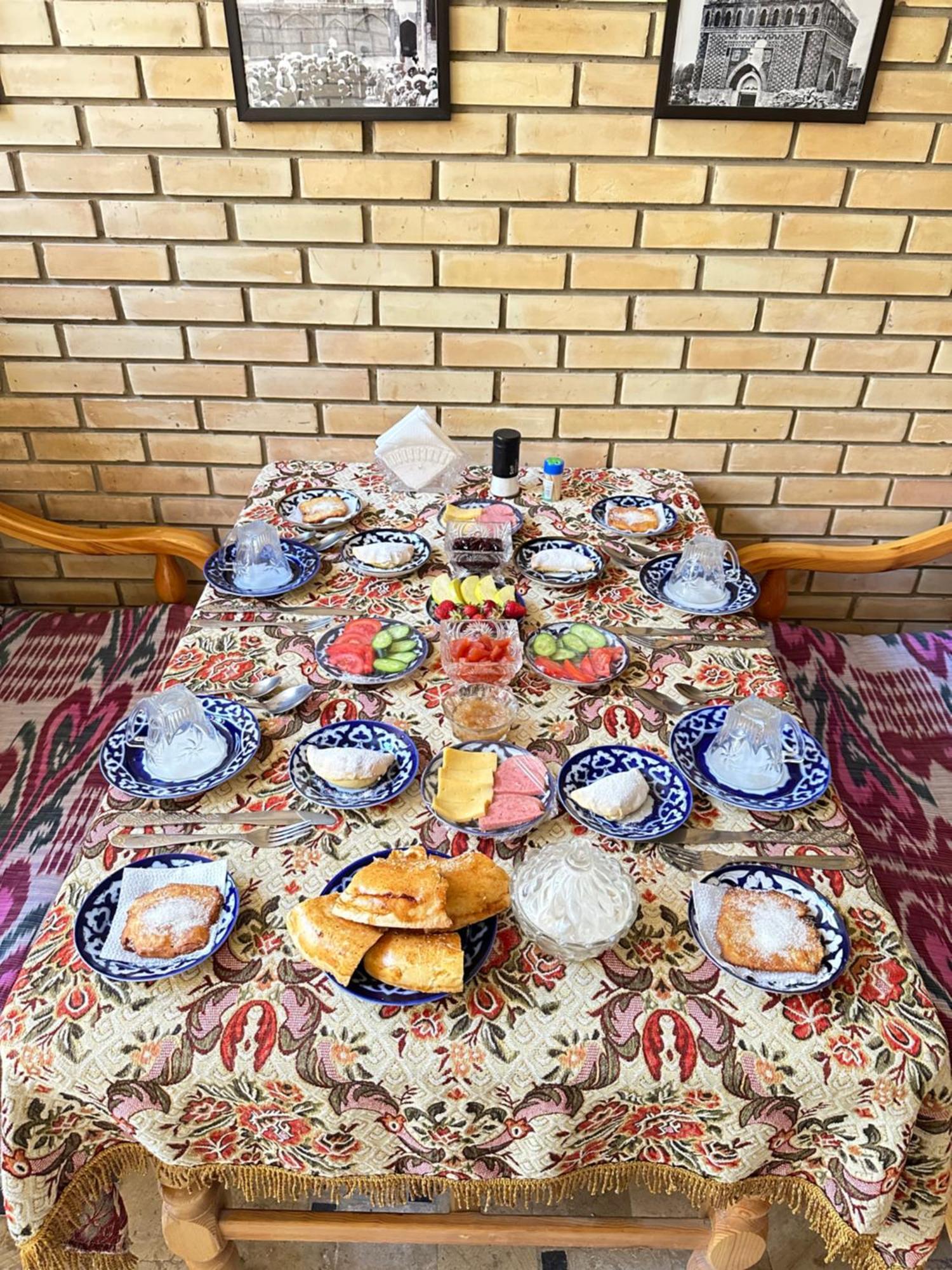 Hotel Mironshox Бухара Экстерьер фото